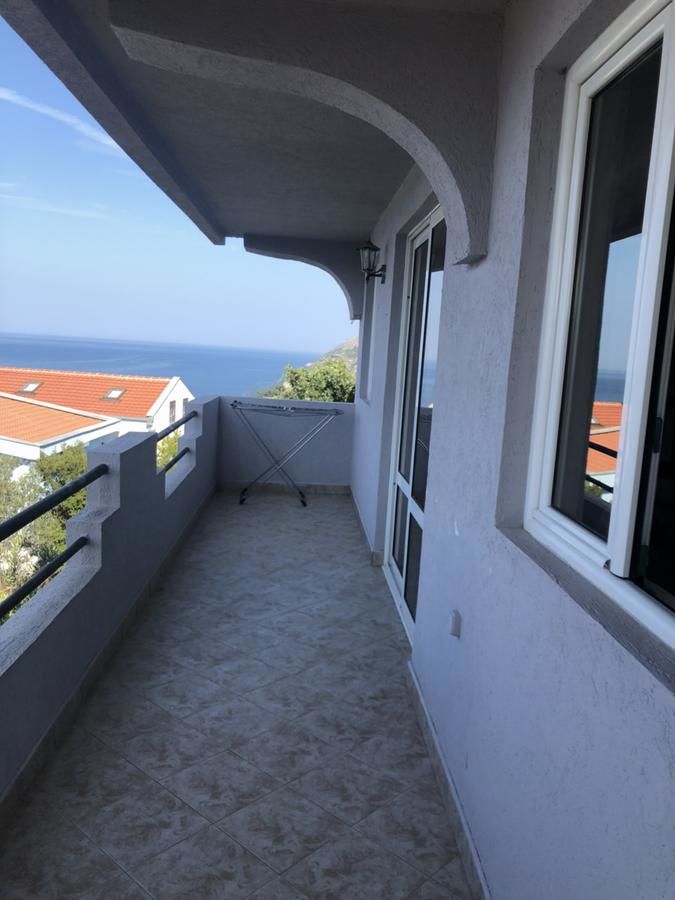 Апартаменты Leni Apartmani Dobre Vode Добра-Вода-19