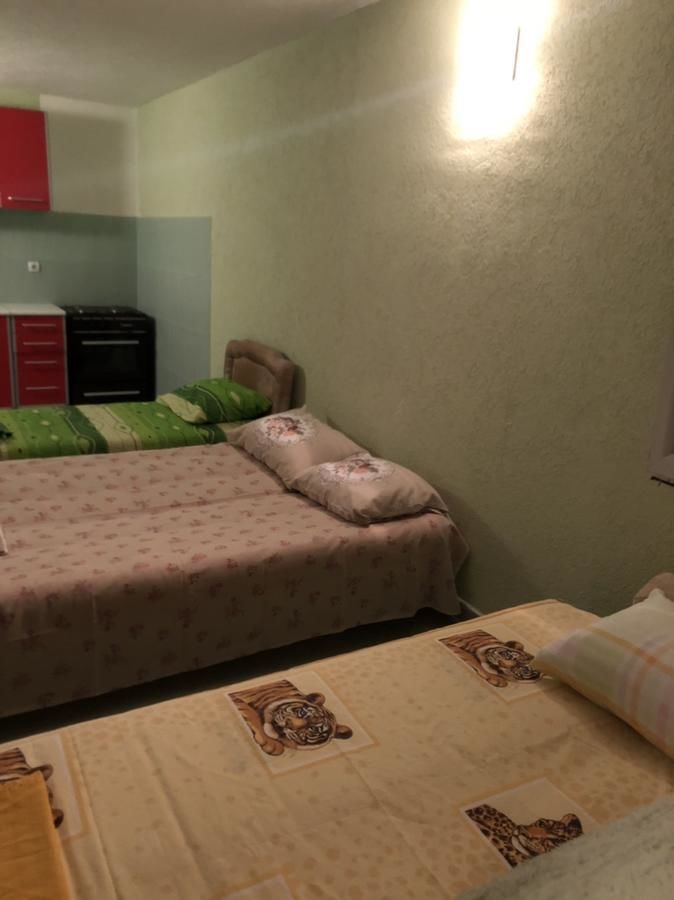 Апартаменты Leni Apartmani Dobre Vode Добра-Вода