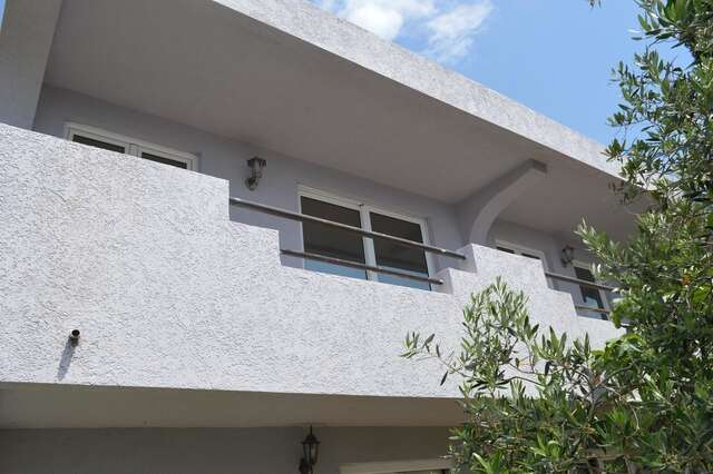 Апартаменты Leni Apartmani Dobre Vode Добра-Вода-25