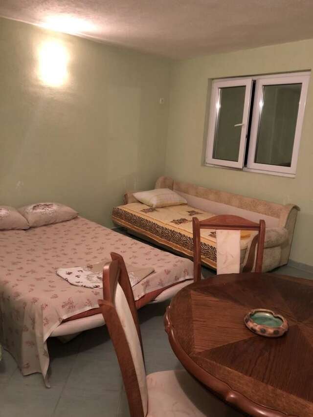 Апартаменты Leni Apartmani Dobre Vode Добра-Вода-6